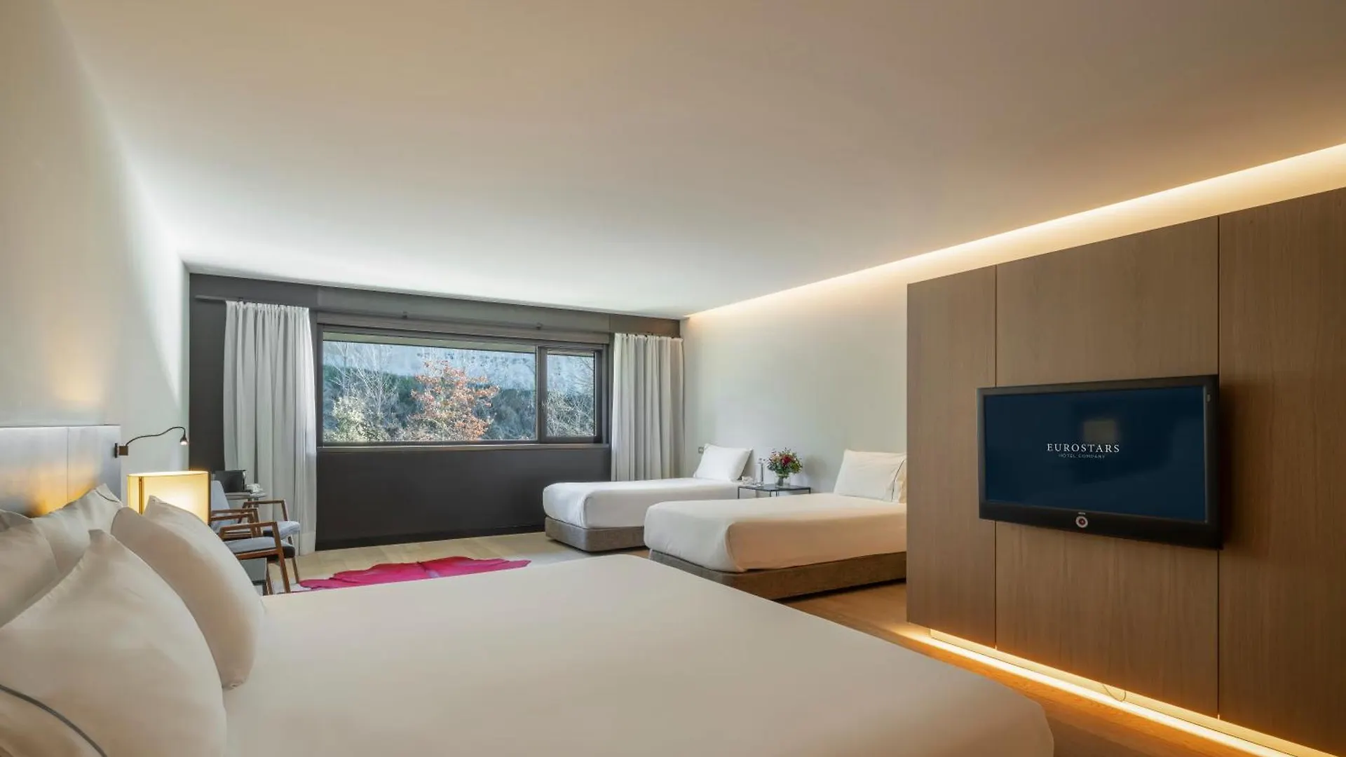 Hotel Eurostars Pampeluna 4*,